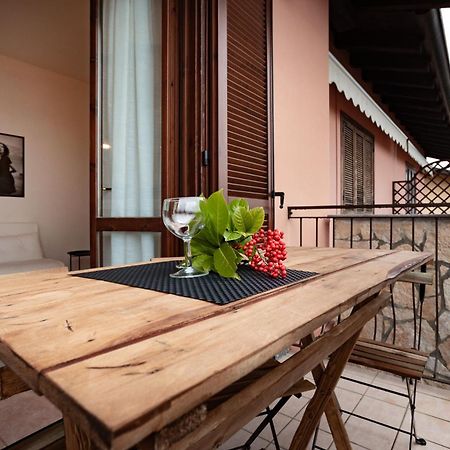 サーレ・マラジーノCasa Parisアパートメント エクステリア 写真