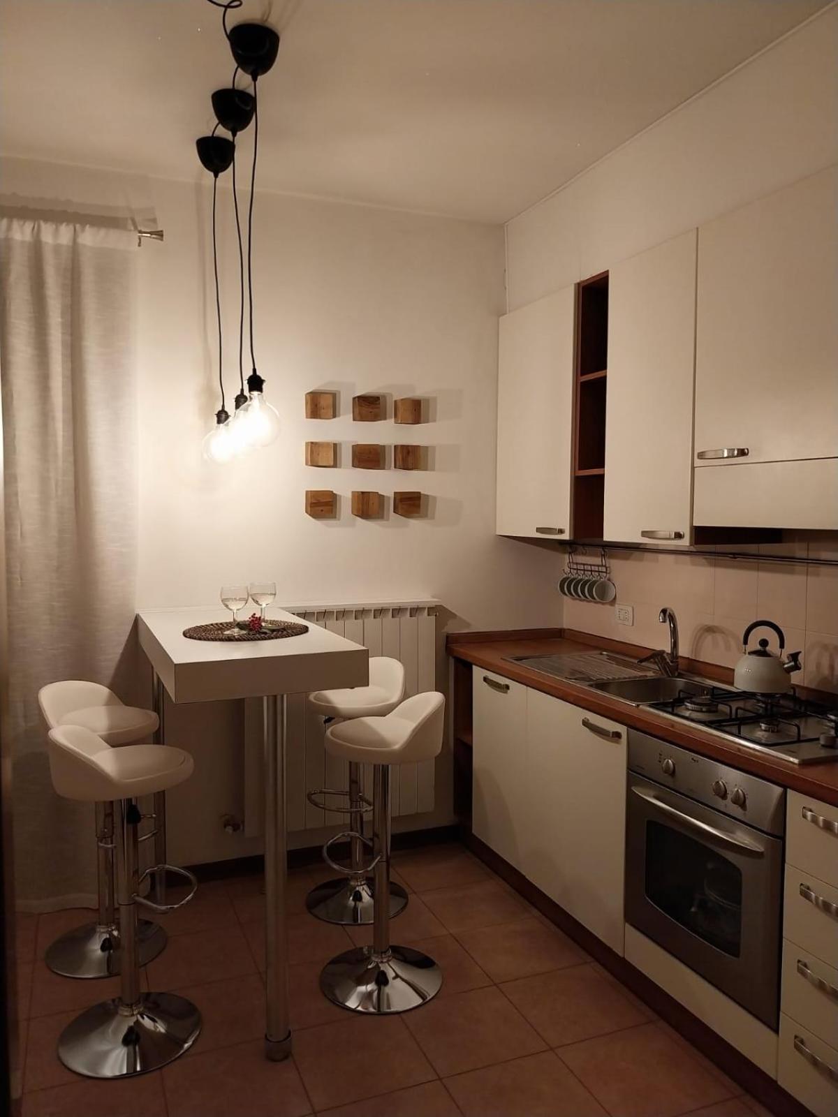 サーレ・マラジーノCasa Parisアパートメント エクステリア 写真